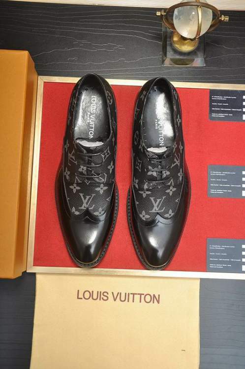 Picture of Louis Vuitton Shoes _SKULVsz38-45hnh031914503